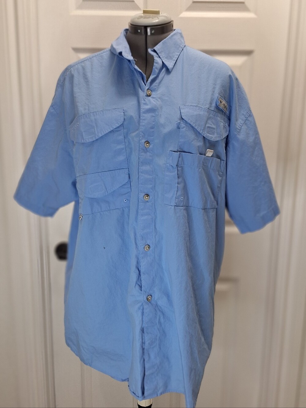 Columbia Light Blue Short-Sleeve Button Down Utility Shirt